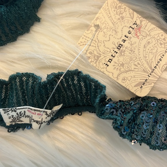 NWT Free People Intimately forest pool combo Sequin Lace Bralette - Picture 5 of 13